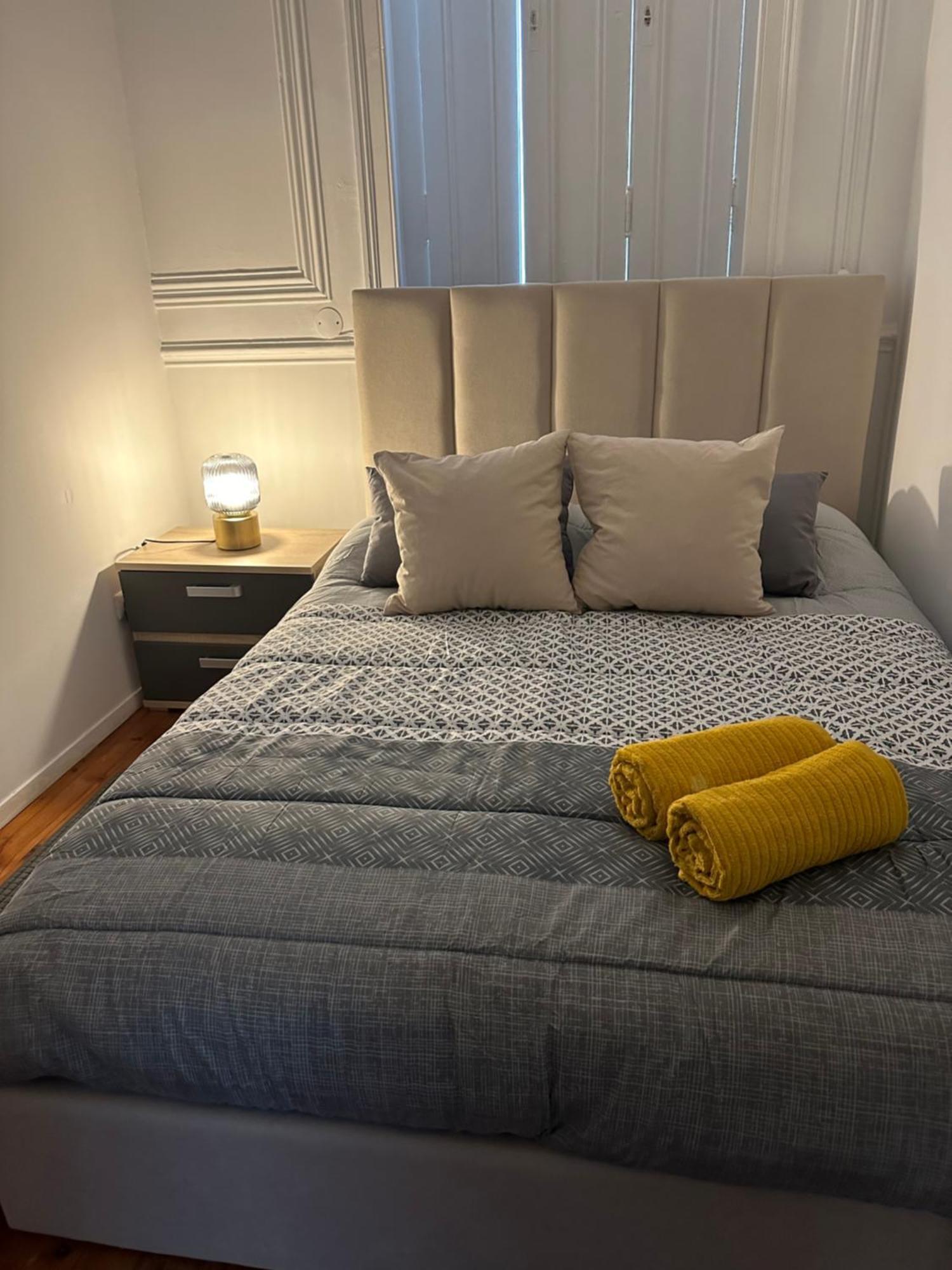 Garden Campo De Ourique Guest House - Hostel Lisboa Ngoại thất bức ảnh