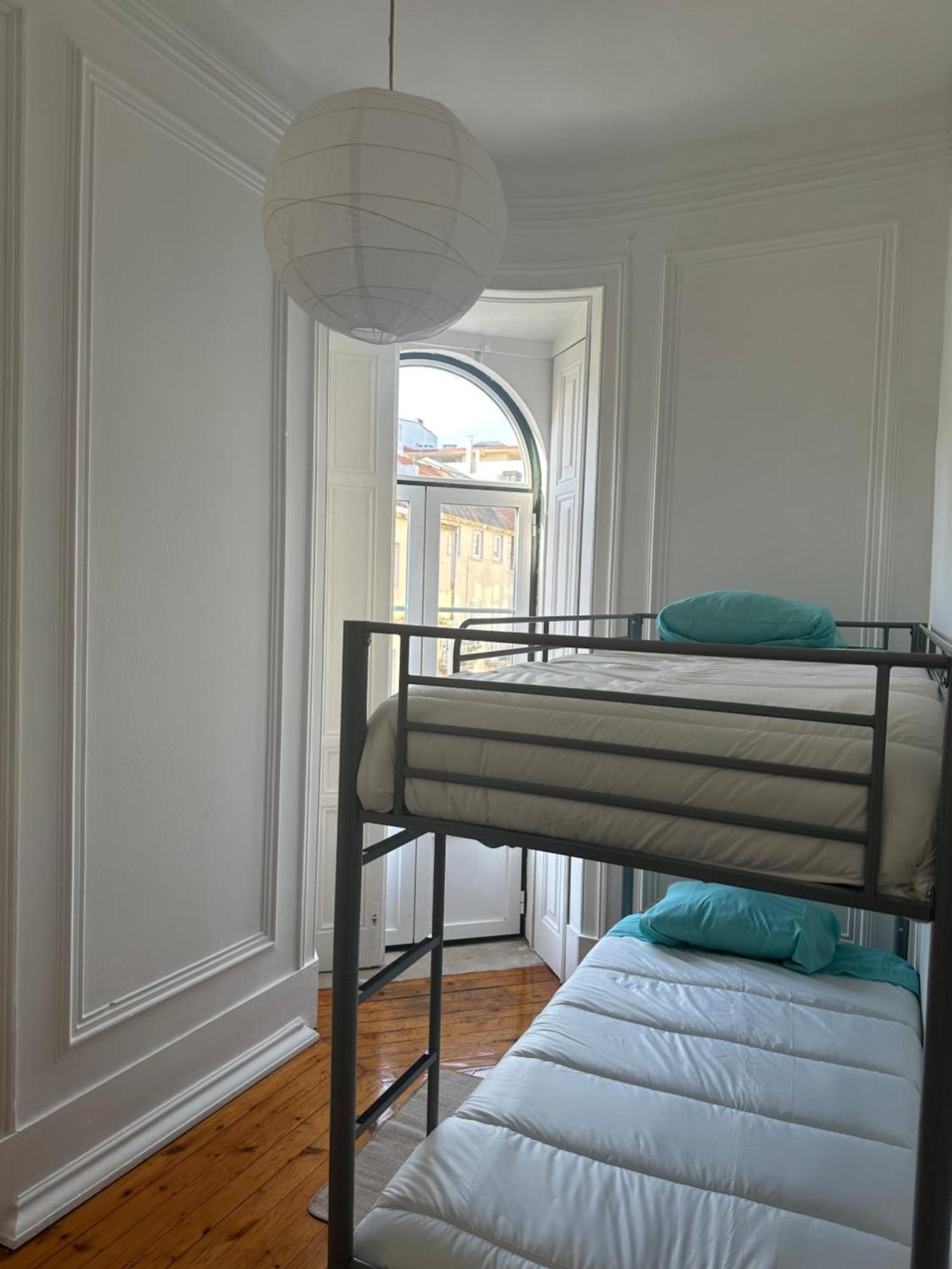 Garden Campo De Ourique Guest House - Hostel Lisboa Ngoại thất bức ảnh
